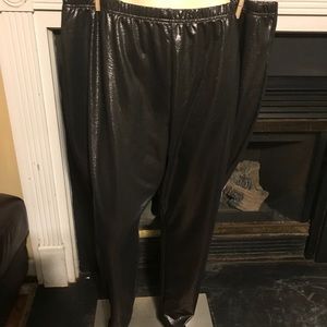 Plus size stretch pants